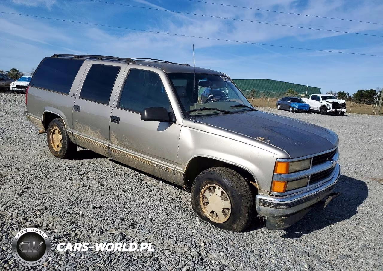 1999 Chevrolet Suburban C1500 VIN:3GNEC16R6XG121136 - 4