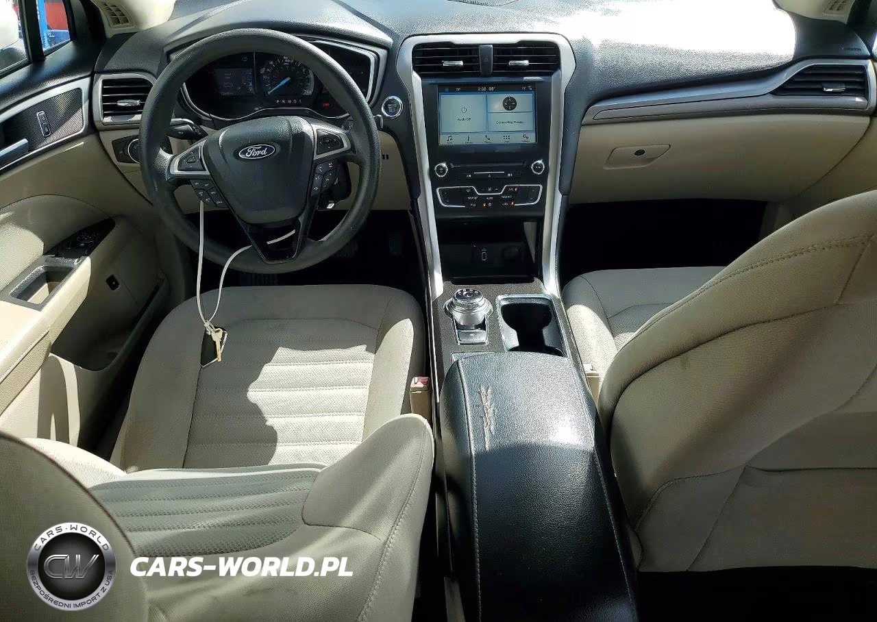 2018 Ford Fusion Se Hybrid VIN:3FA6P0LUXJR140827 - 8