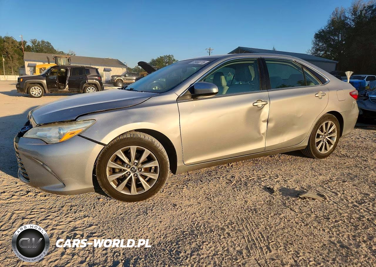 2015 Toyota Camry Xle – zdjęcie 1 z 12
