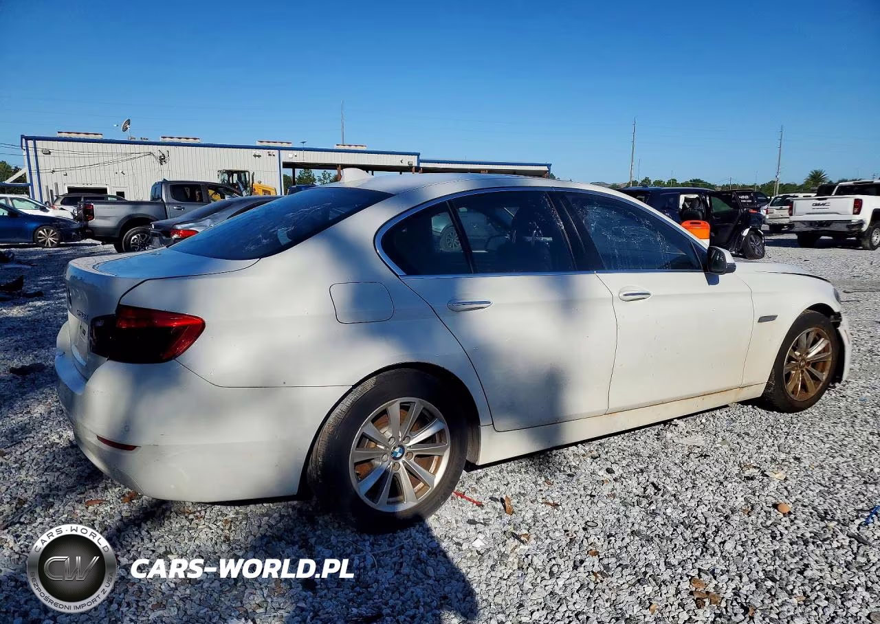 2016 BMW 528 Xi VIN:WBA5A7C55GG643042 - 3
