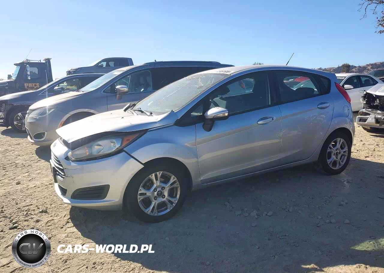 2015 Ford Fiesta Se VIN:3FADP4EJ7FM162502 - 1