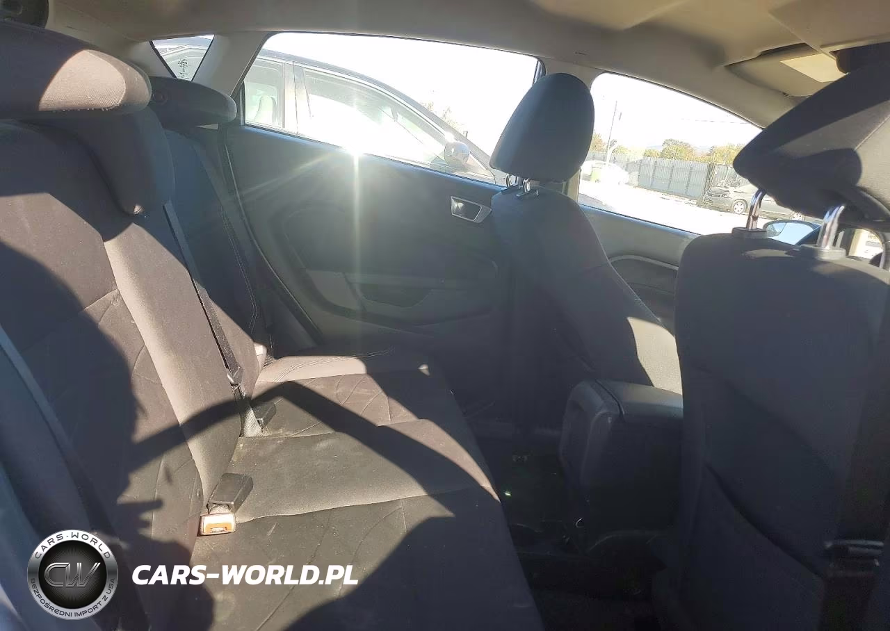 2015 Ford Fiesta Se VIN:3FADP4EJ7FM162502 - 10
