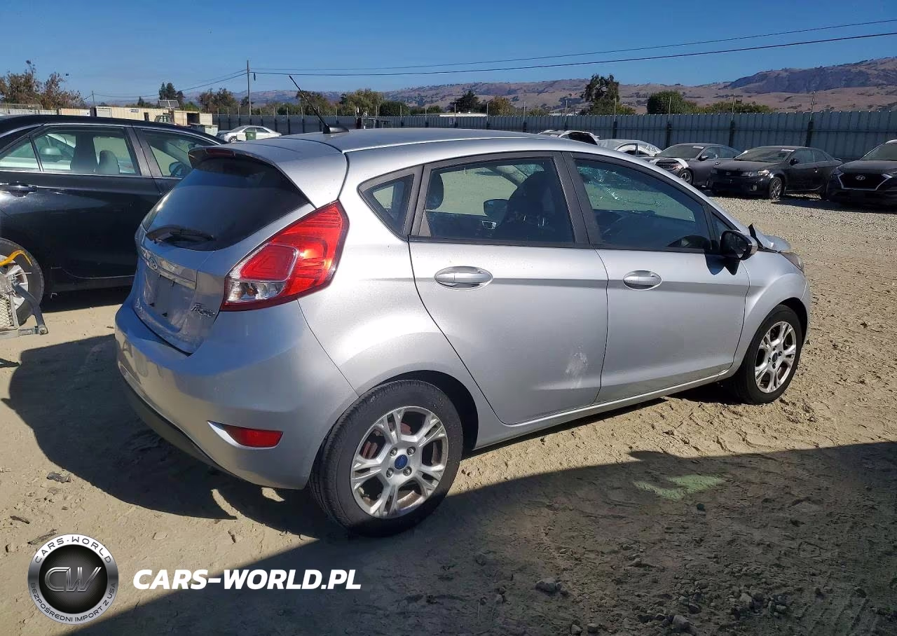 2015 Ford Fiesta Se VIN:3FADP4EJ7FM162502 - 3