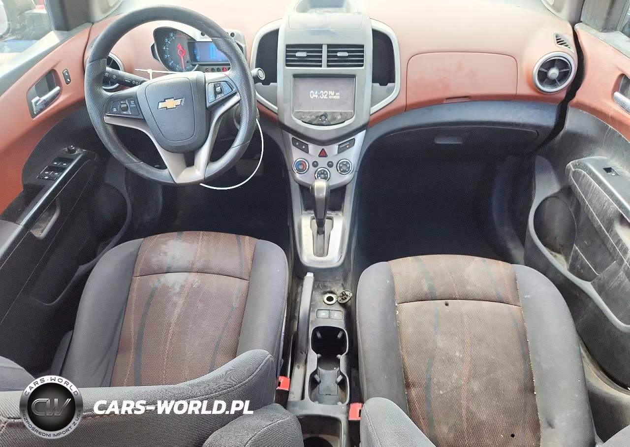 2016 Chevrolet Sonic Lt VIN:1G1JC5SH7G4181069 - 8