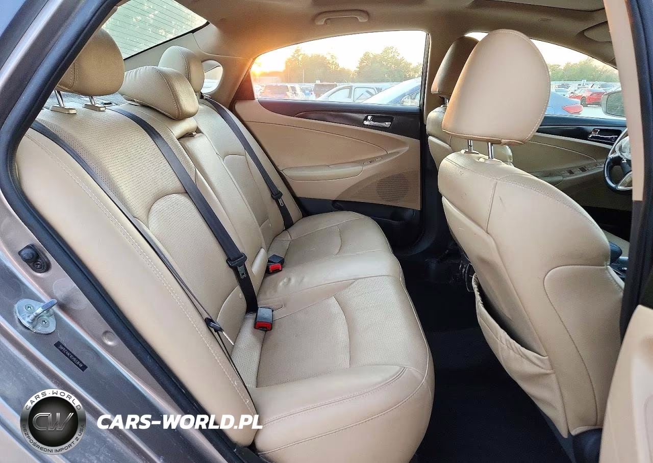 2014 Hyundai Sonata Limited VIN:5NPEC4AC4EH933648 - 10
