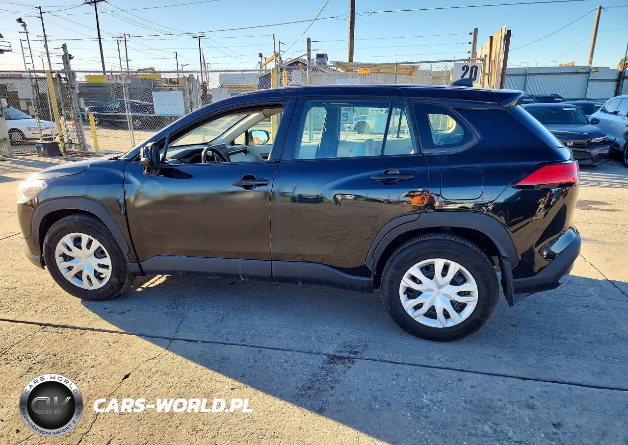 2024 Toyota Corolla Cross L VIN:7MUAAABG9RV109770 - 2