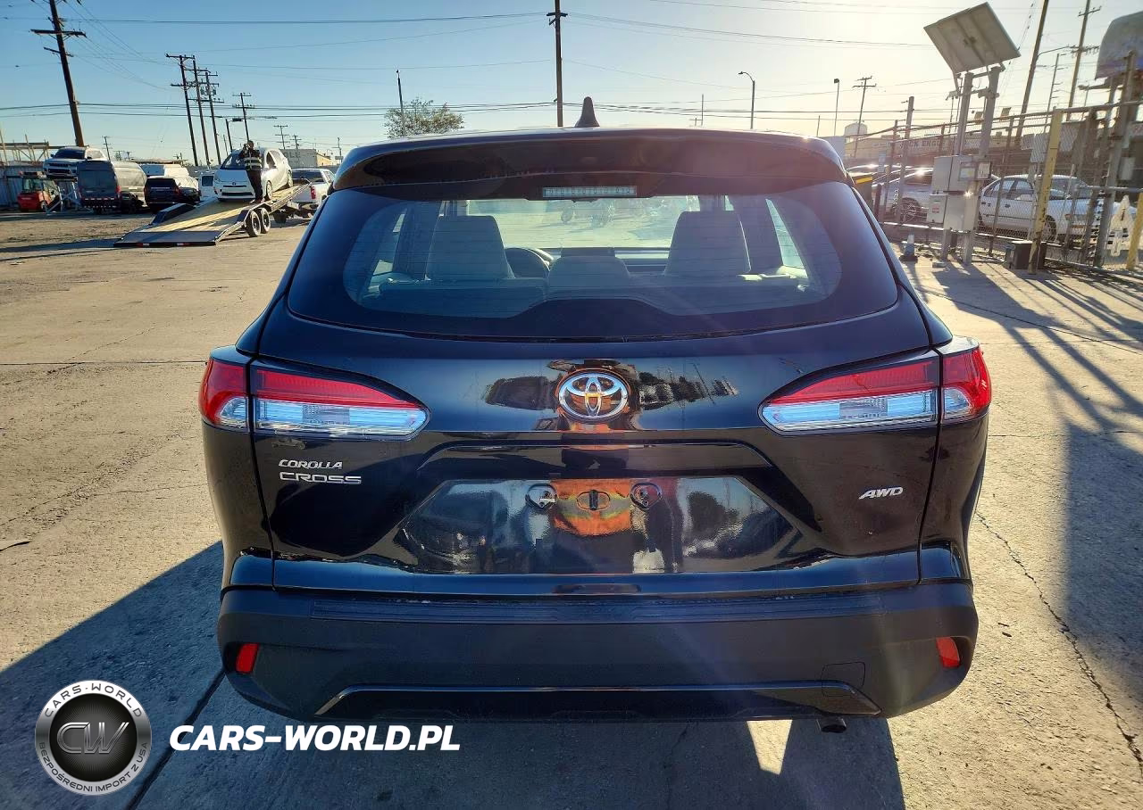 2024 Toyota Corolla Cross L VIN:7MUAAABG9RV109770 - 6