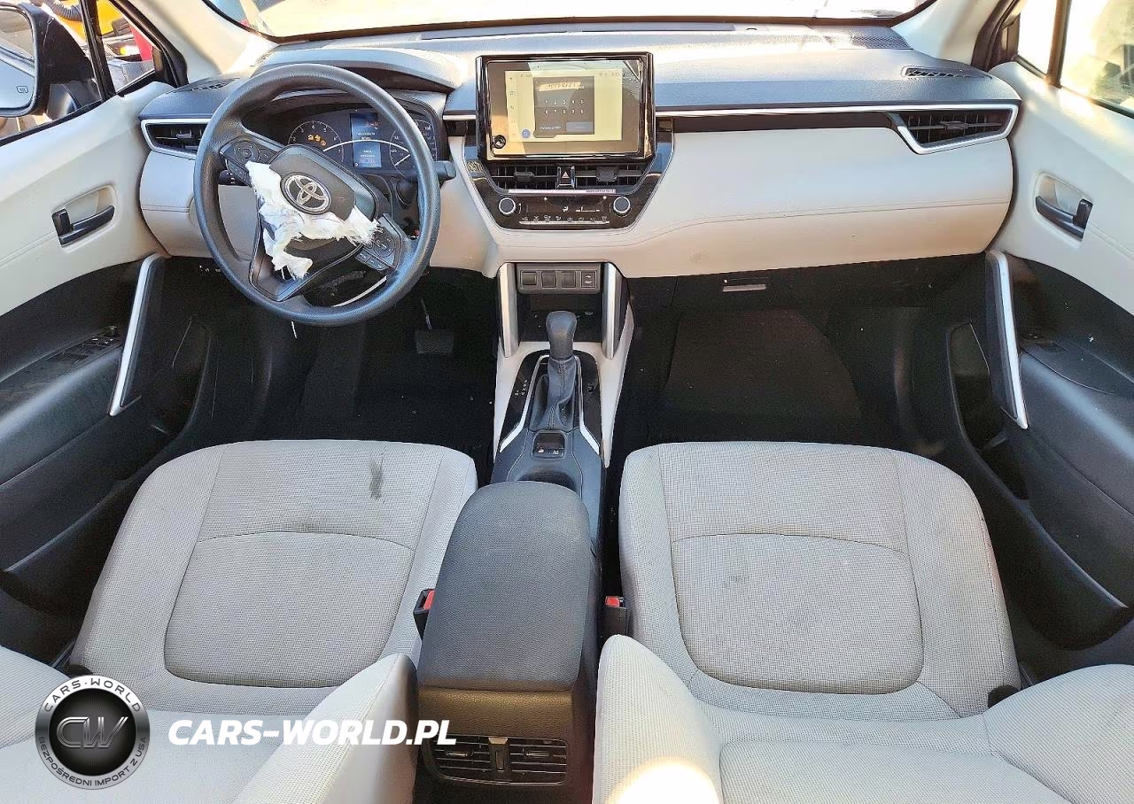 2024 Toyota Corolla Cross L VIN:7MUAAABG9RV109770 - 8
