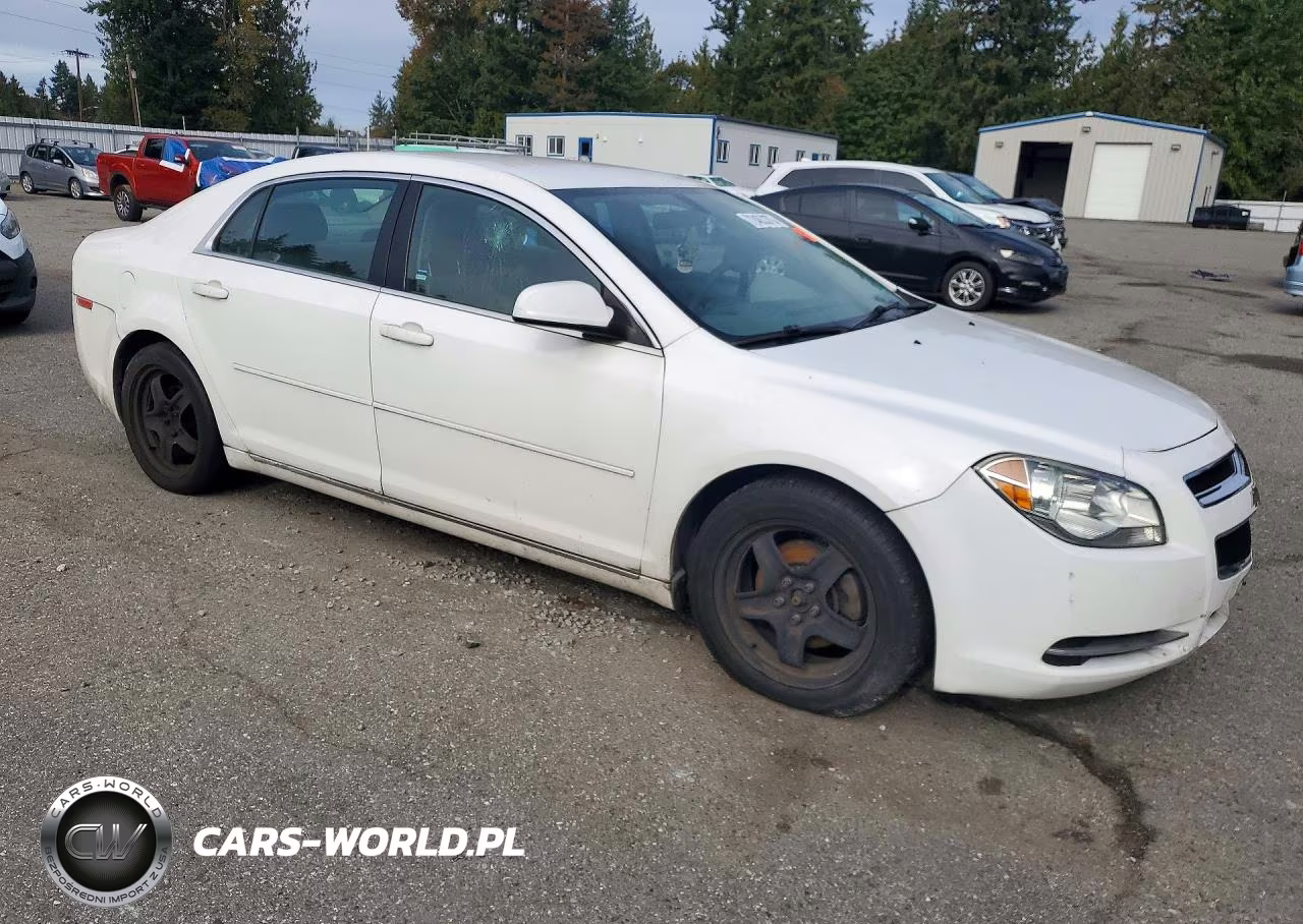 2010 Chevrolet Malibu 1Lt VIN:1G1ZC5EB8AF311821 - 4
