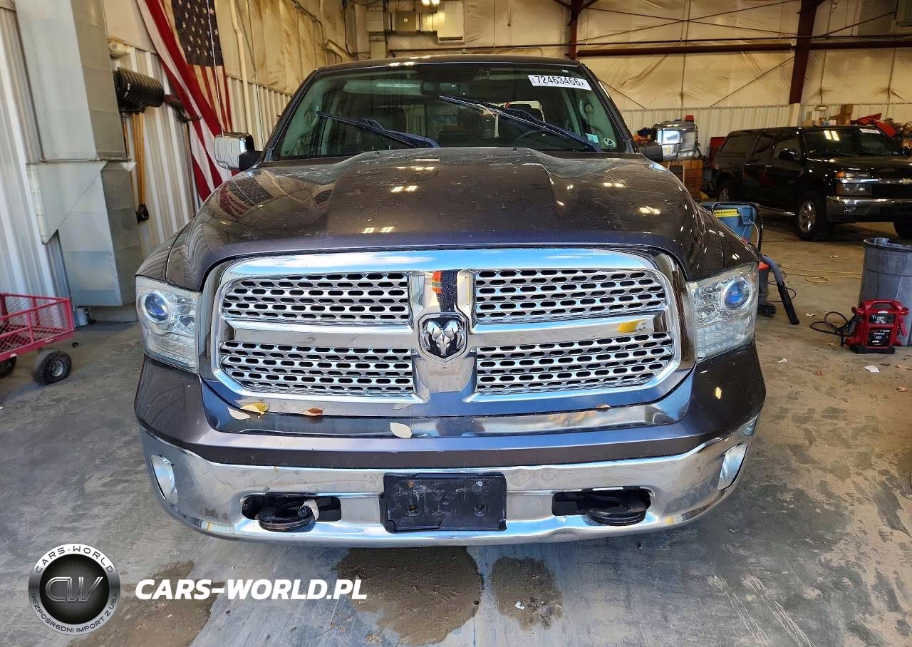 2015 Ram 1500 Laramie VIN:1C6RR7JM7FS521227 - 5