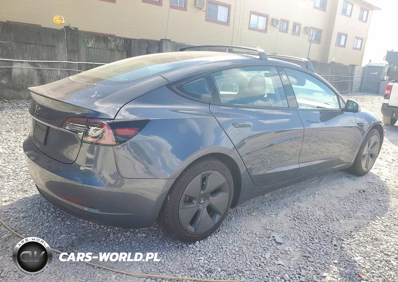2021 Tesla Model 3 VIN:5YJ3E1EA5MF092610 - 3