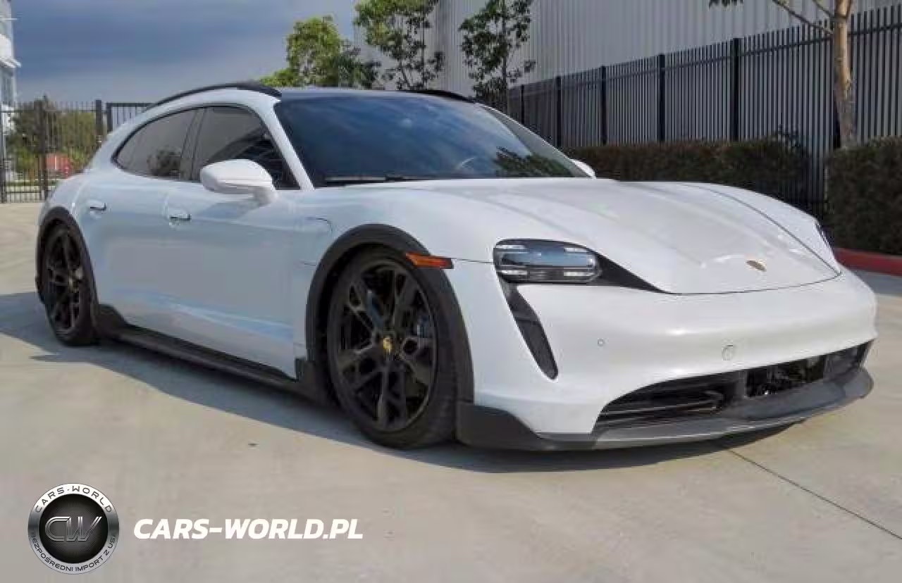 2022 Porsche Taycan Cross Turismo 4