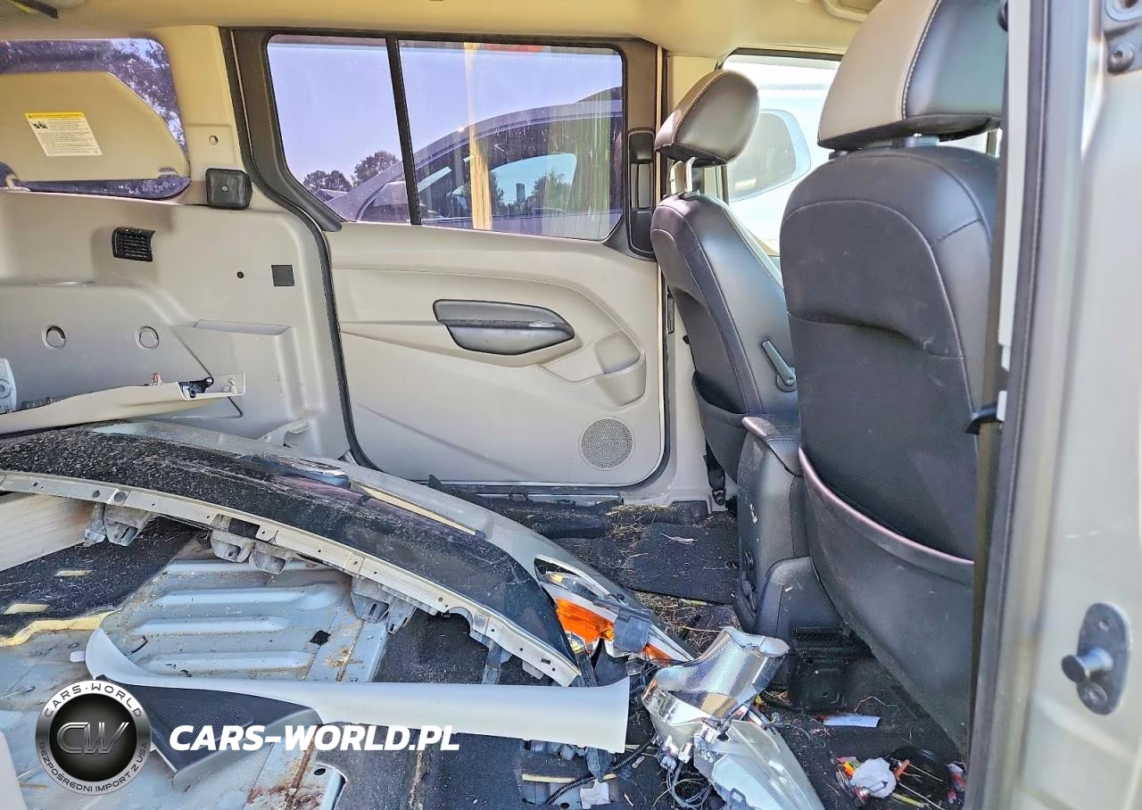 2015 Ford Transit Connect Titanium Delivery Van VIN:NM0GE9G72F1188219 - 11