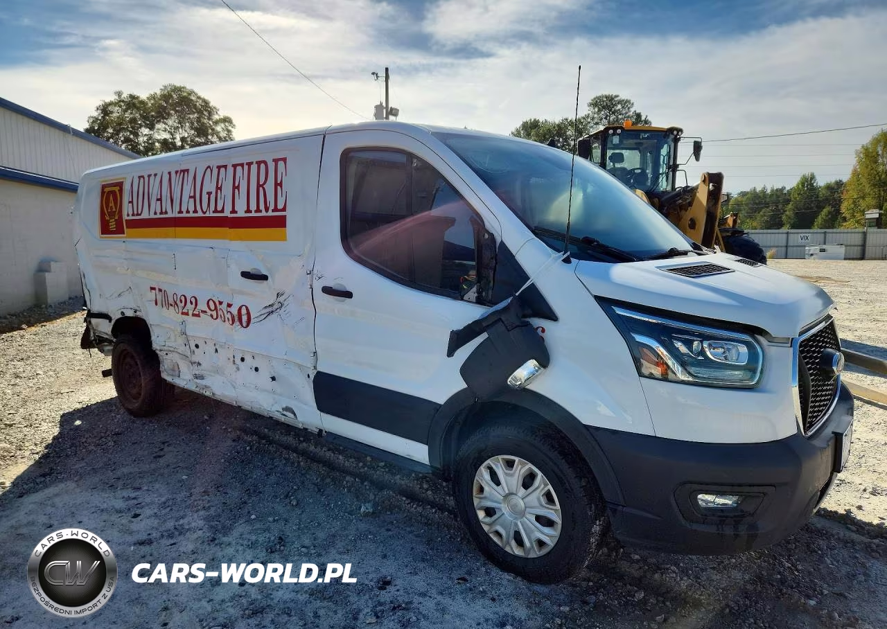 2023 Ford Transit 250 Delivery Van VIN:1FTBR1Y80PKA67713 - 4
