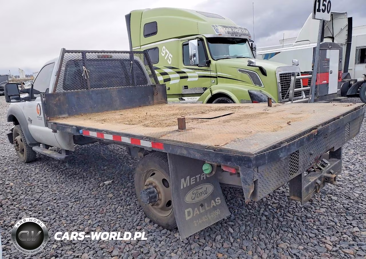 2011 Ford F550 Super Duty VIN:1FDUF5GT8BEB66975 - 2