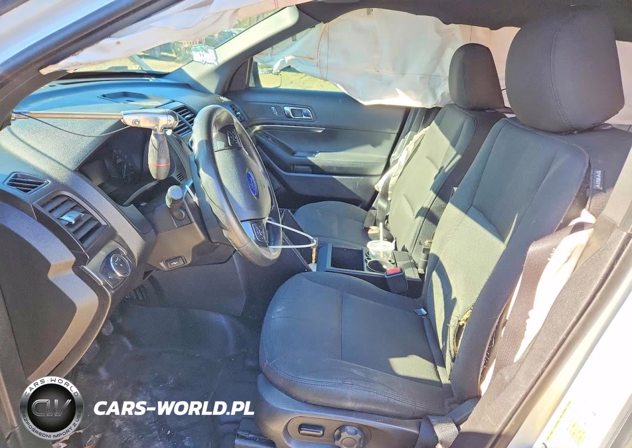 2019 Ford Explorer Police Interceptor VIN:1FM5K8AR3KGA31115 - 7