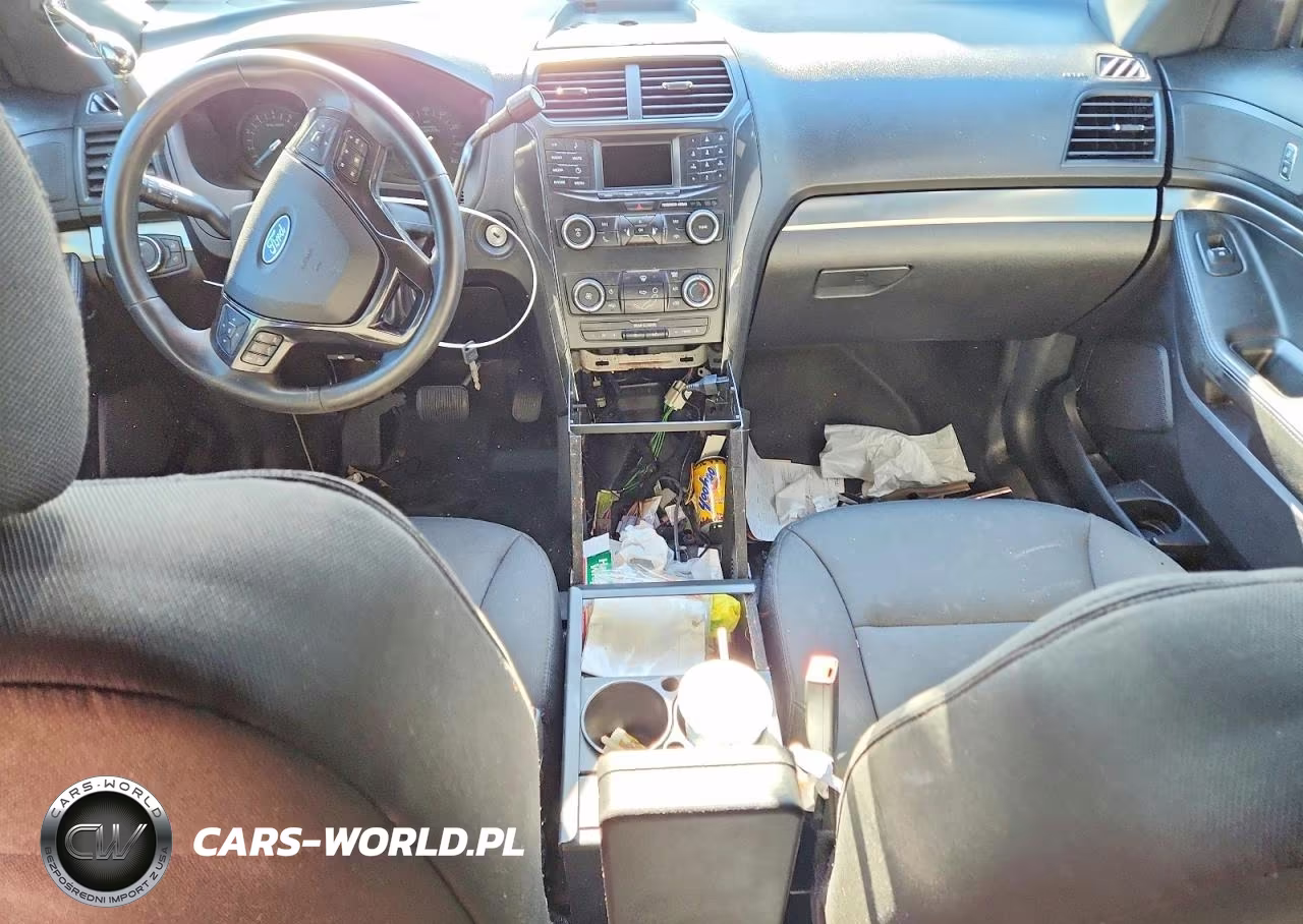 2019 Ford Explorer Police Interceptor VIN:1FM5K8AR3KGA31115 - 8