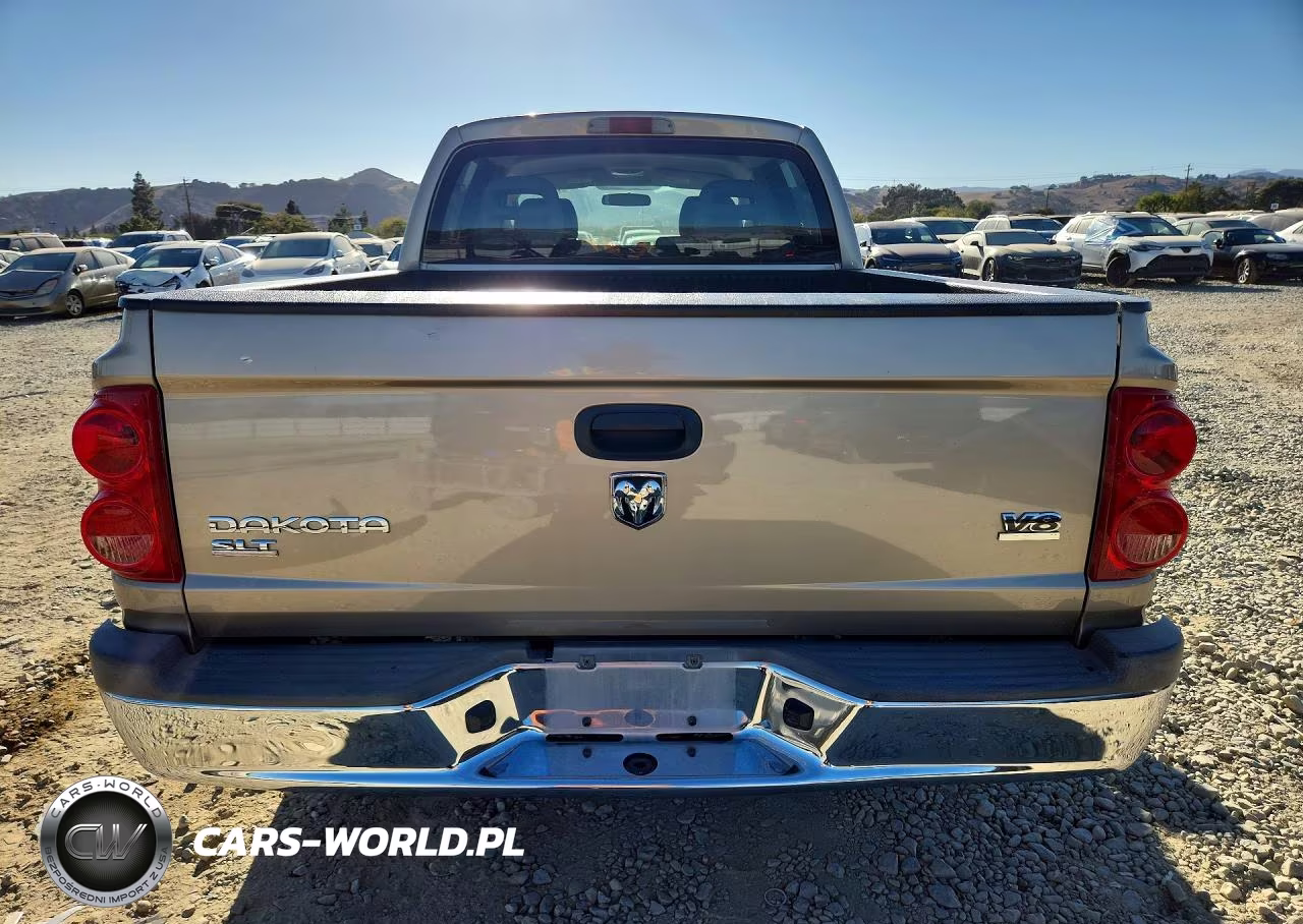 2005 Dodge Dakota Quad Slt VIN:1D7HE48N45S211764 - 6
