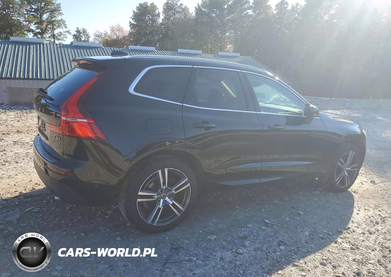 2018 Volvo Xc60 T6 Momentum VIN:YV4A22RKXJ1058074 - 3