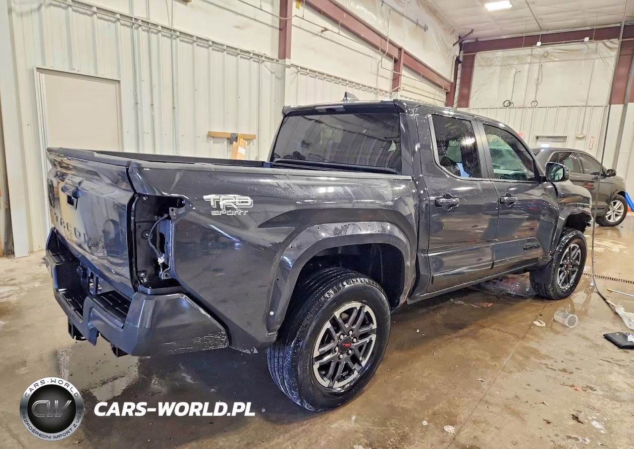 2024 Toyota Tacoma Trd Sport VIN:3TMLB5JN8RM038827 - 3