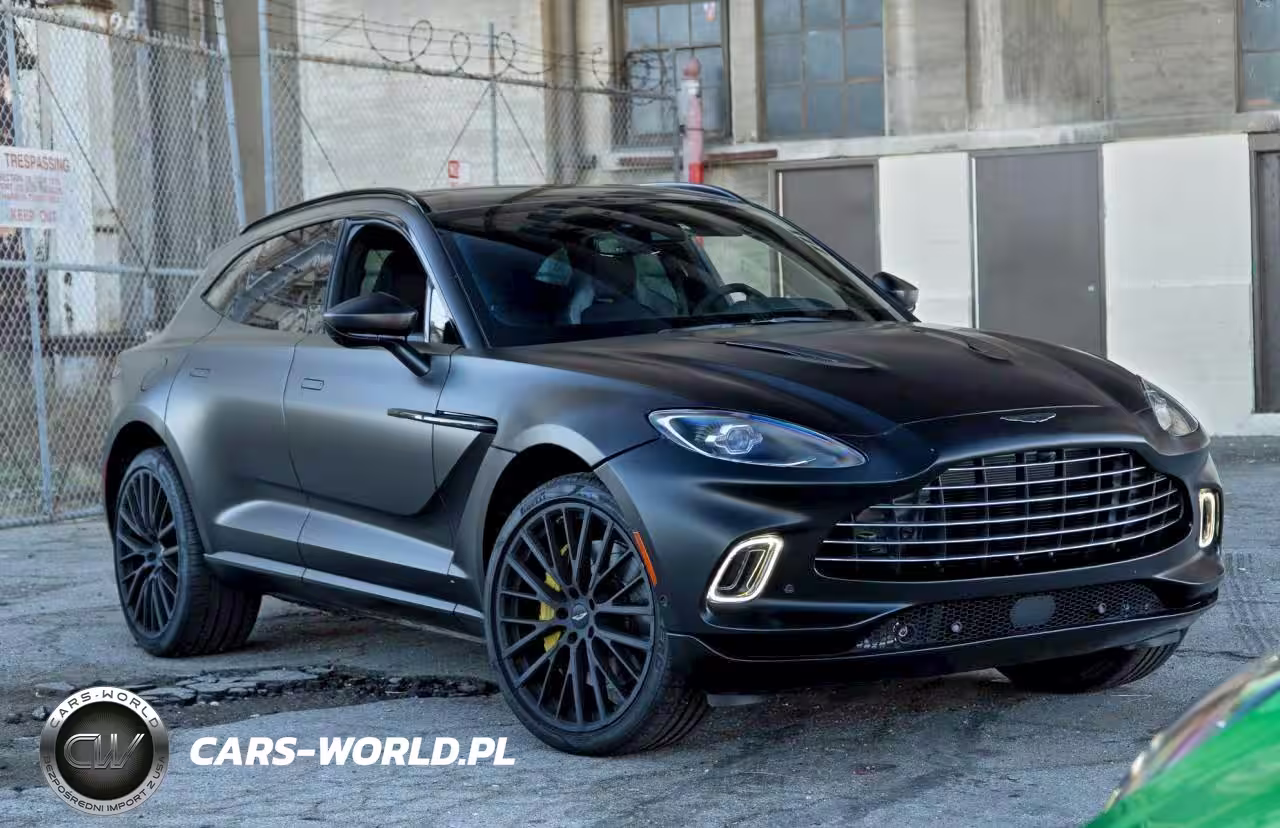 2022 Aston Martin Dbx