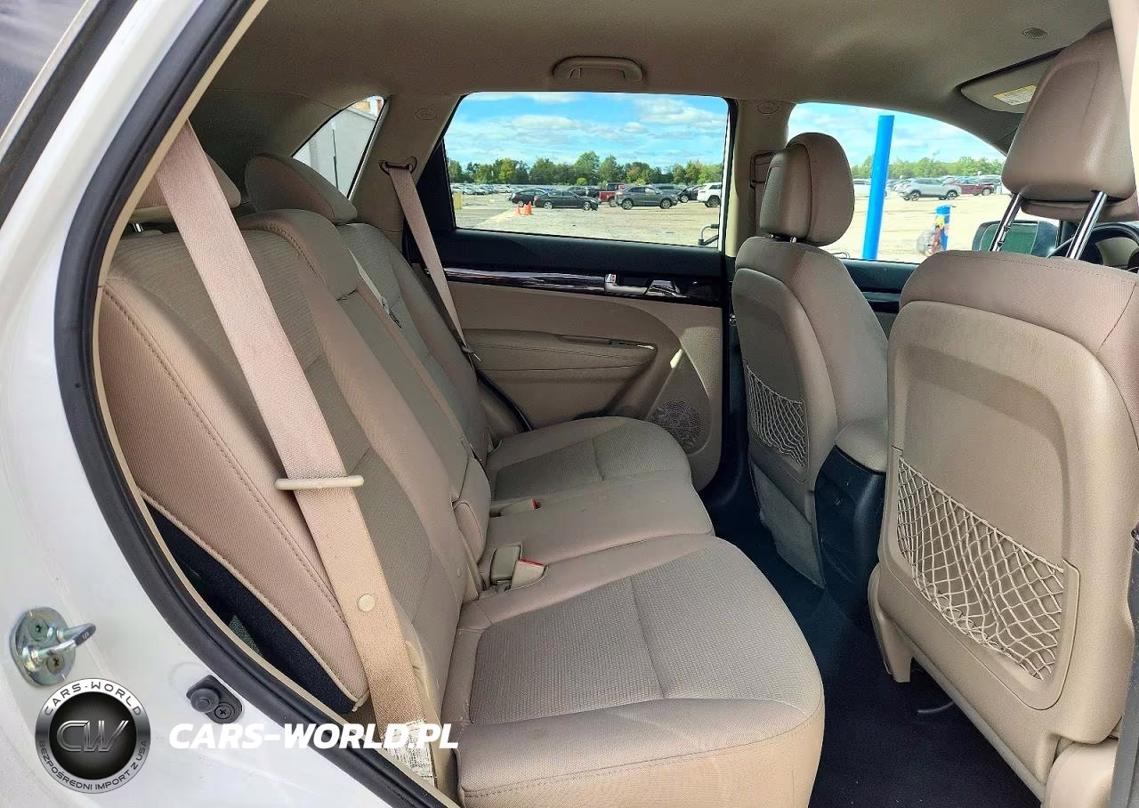 2015 Kia Sorento Lx VIN:5XYKT3A62FG646602 - 11