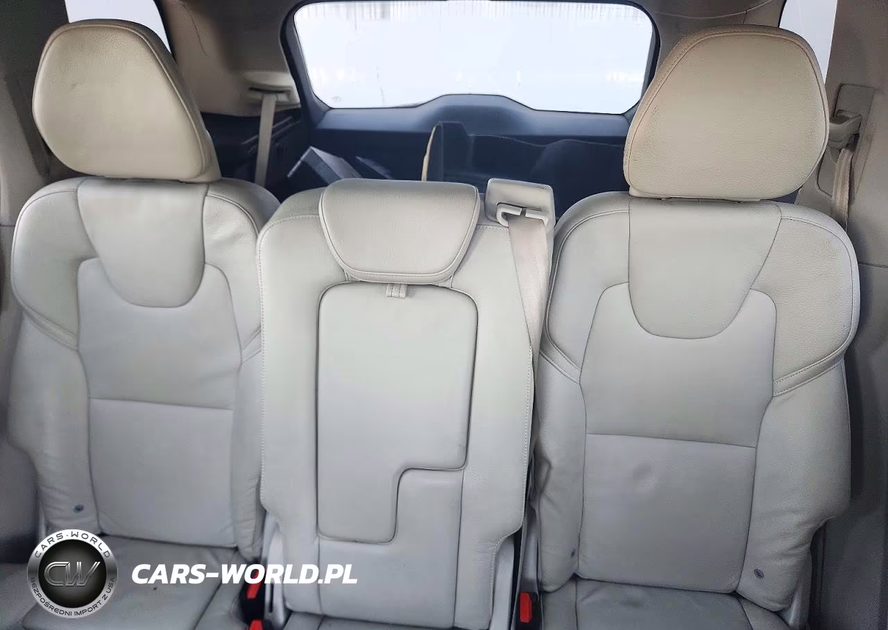 2017 Volvo Xc90 T6 VIN:YV4A22PK1H1155824 - 10