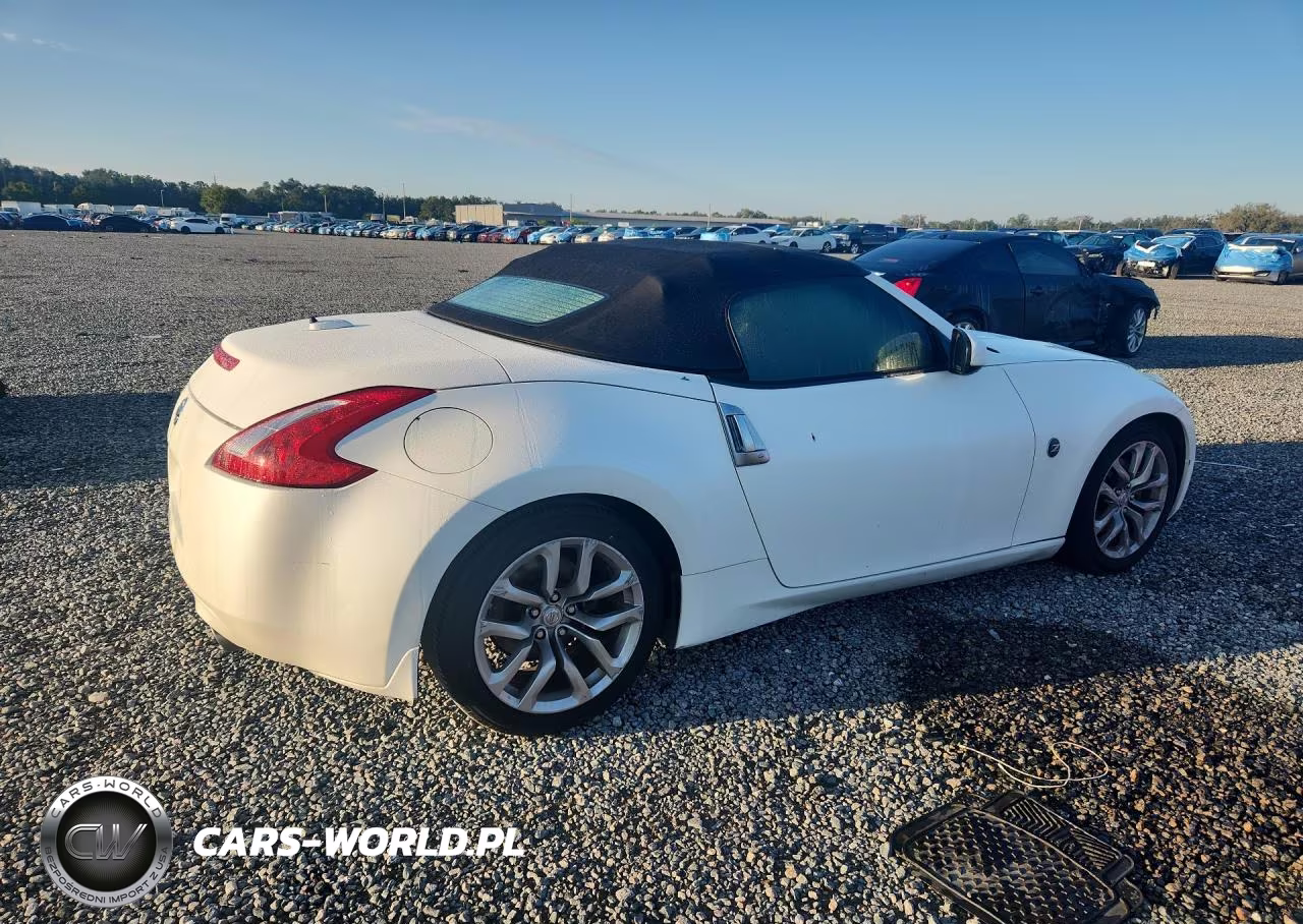 2010 Nissan 370Z Roadster VIN:JN1AZ4FH0AM300911 - 3