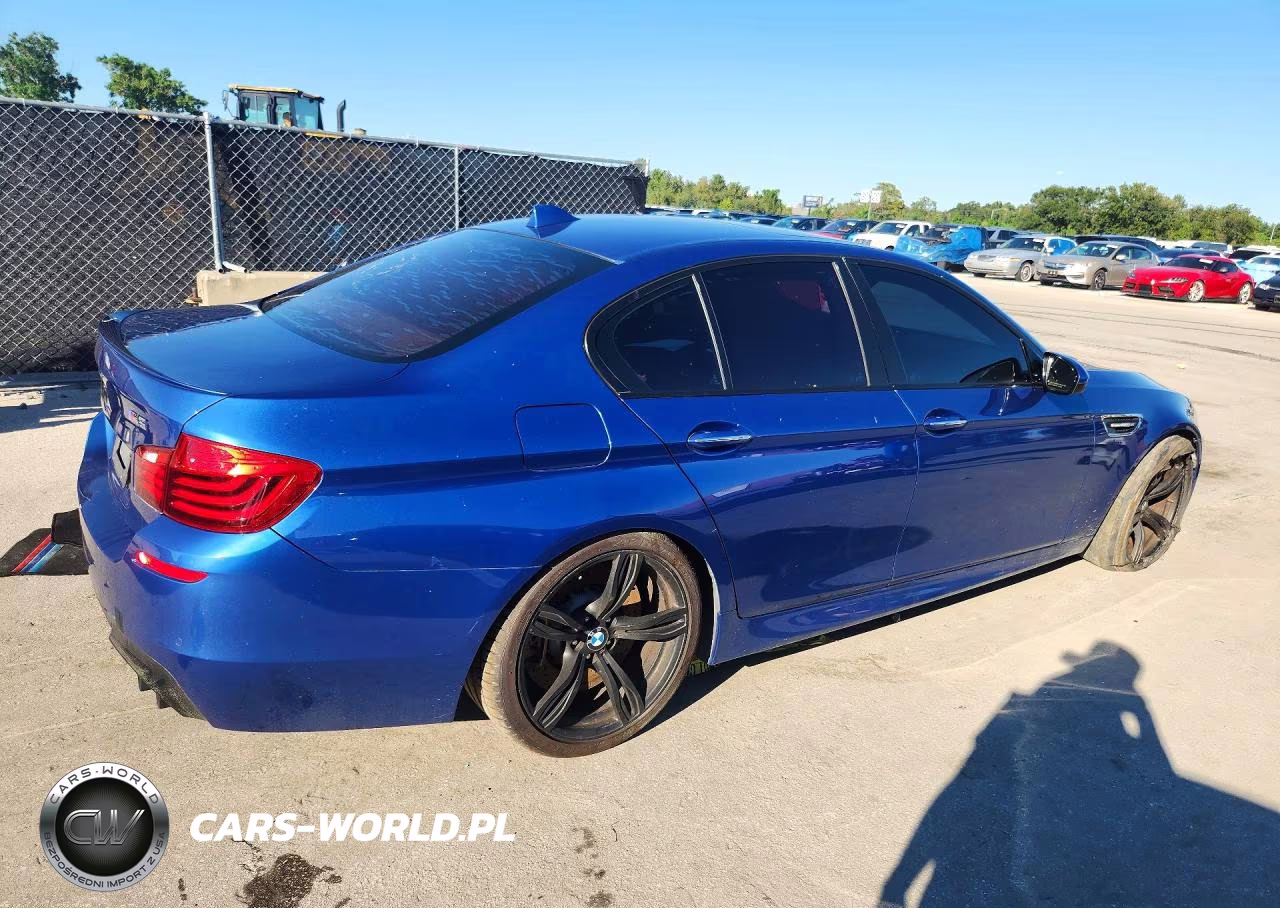 2016 BMW M5 VIN:WBSFV9C52GG343362 - 3