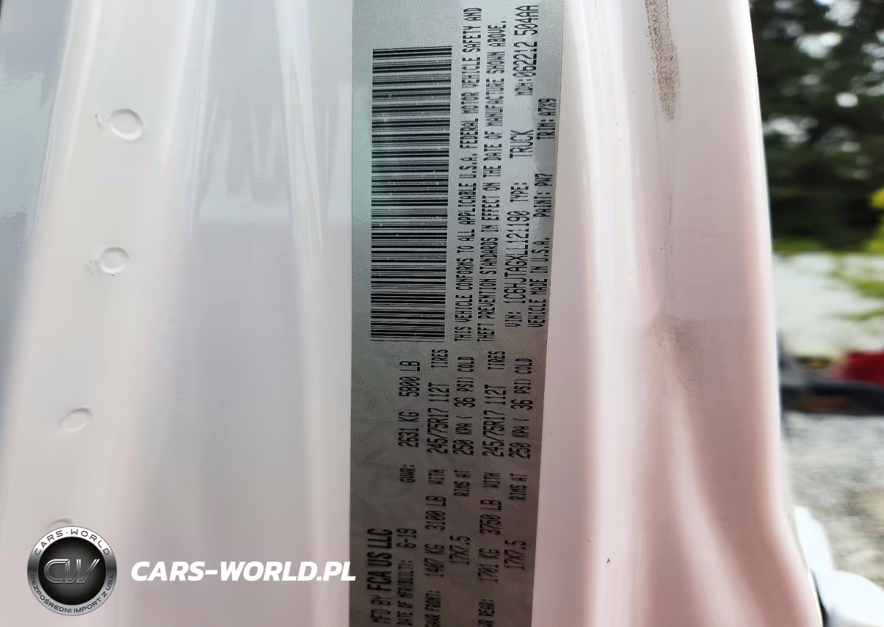 2020 Jeep Gladiator Sport VIN:1C6HJTAGXLL121190 - 12