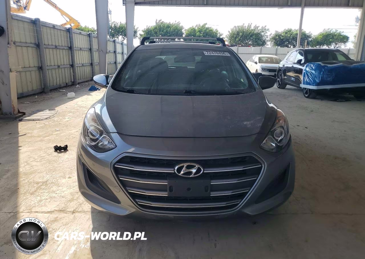 2017 Hyundai Elantra Gt Base VIN:KMHD35LH1HU382269 - 5