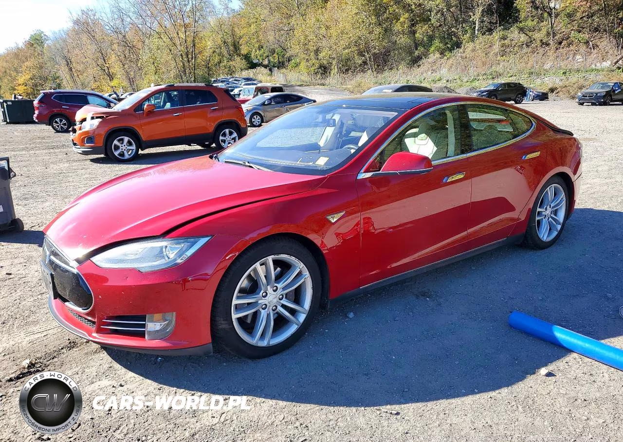 2013 Tesla Model S VIN:5YJSA1CN5DFP15673 - 1