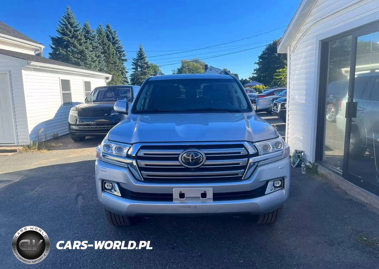 2018 Toyota Land Cruiser Base VIN:JTMCY7AJ7J4071759 - 6