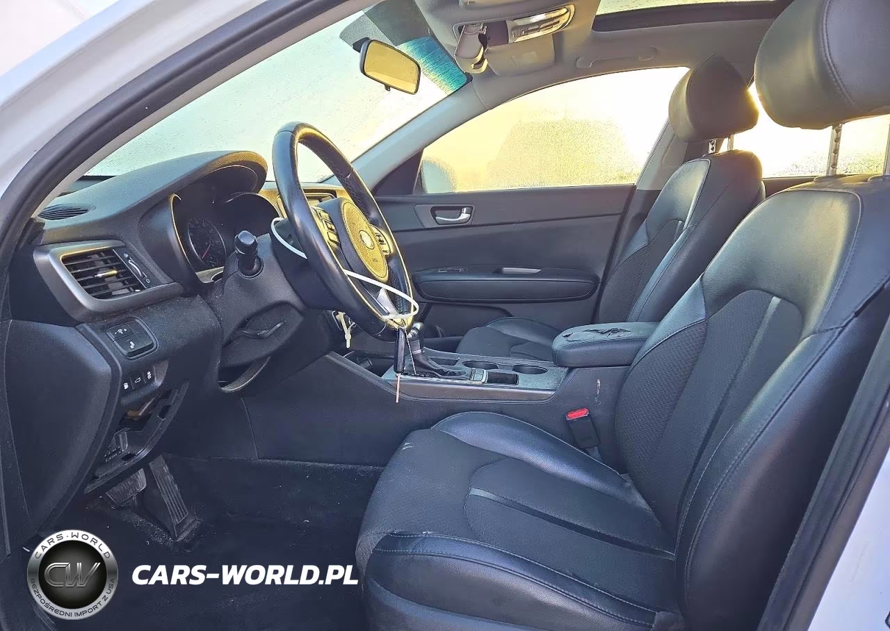 2018 Kia Optima S VIN:5XXGT4L35JG247033 - 7