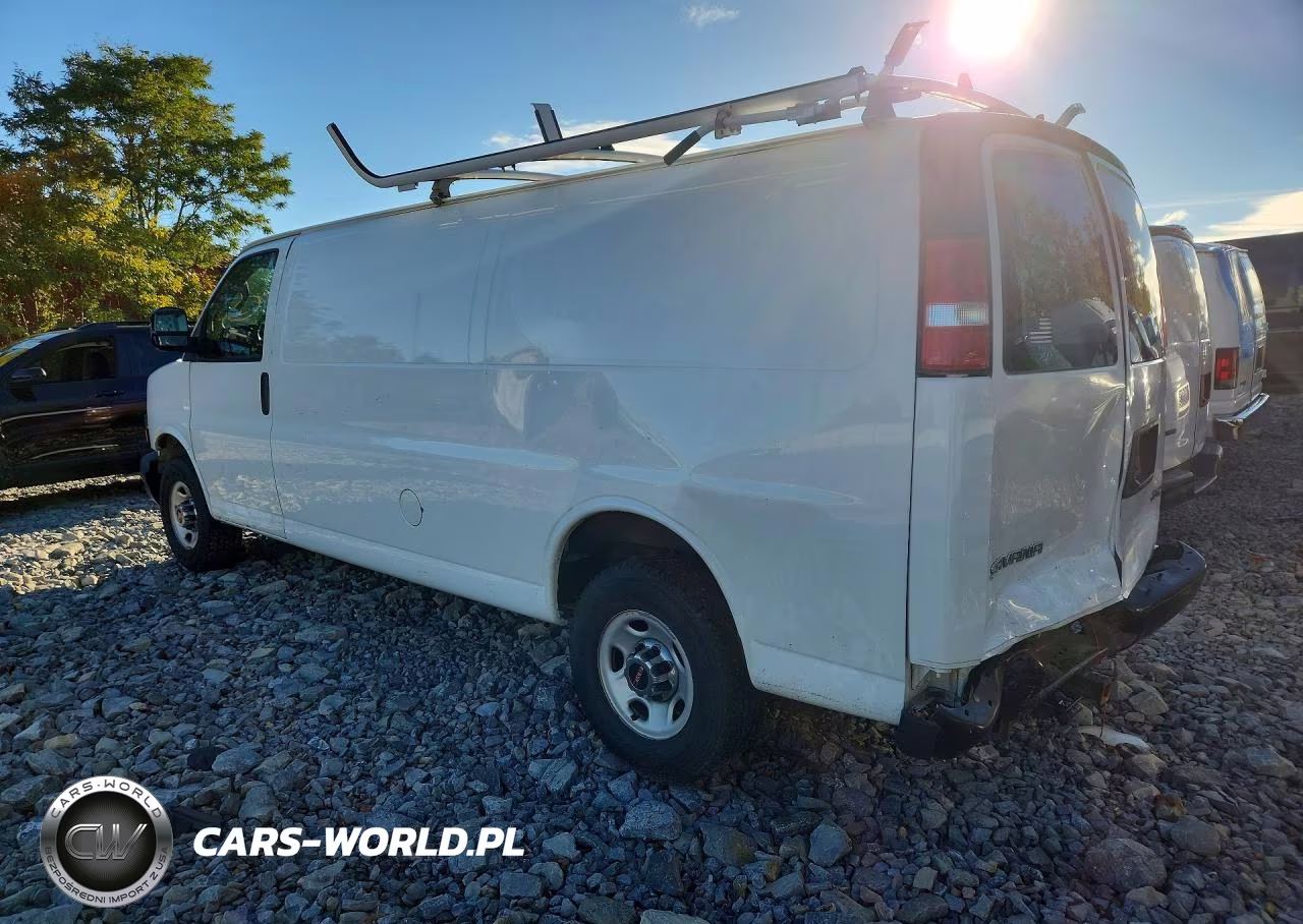 2020 GMC Savana G3500 VIN:1GTZ7HFG4L1257697 - 2