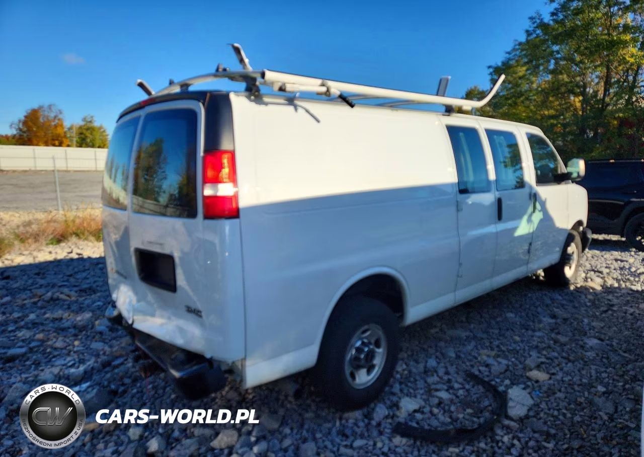 2020 GMC Savana G3500 VIN:1GTZ7HFG4L1257697 - 3