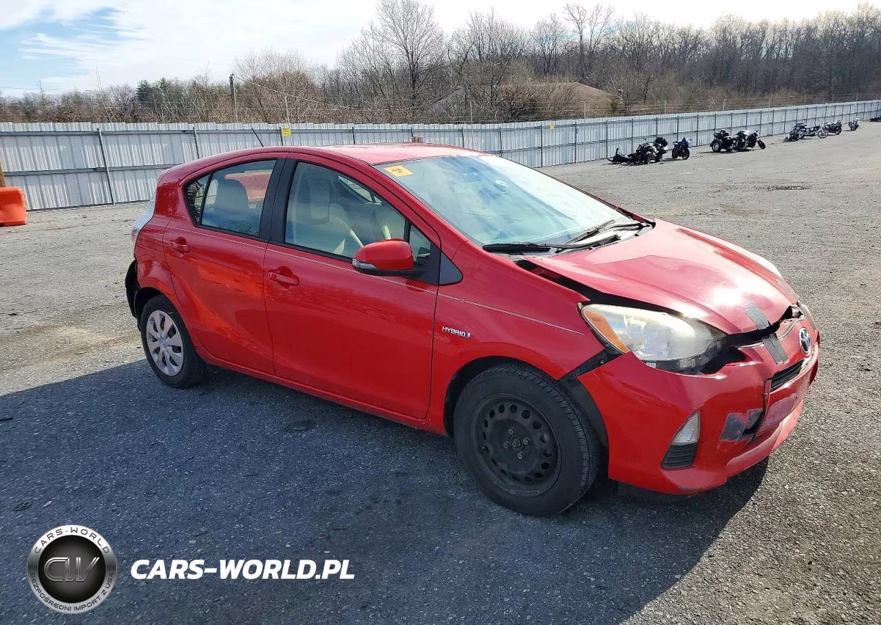 2012 Toyota Prius C VIN:JTDKDTB36C1523298 - 4