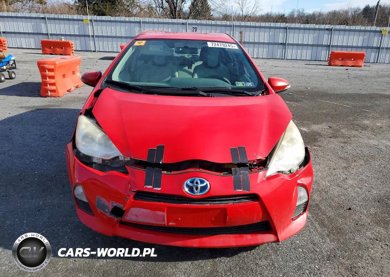 2012 Toyota Prius C VIN:JTDKDTB36C1523298 - 5