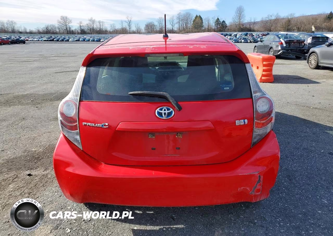 2012 Toyota Prius C VIN:JTDKDTB36C1523298 - 6