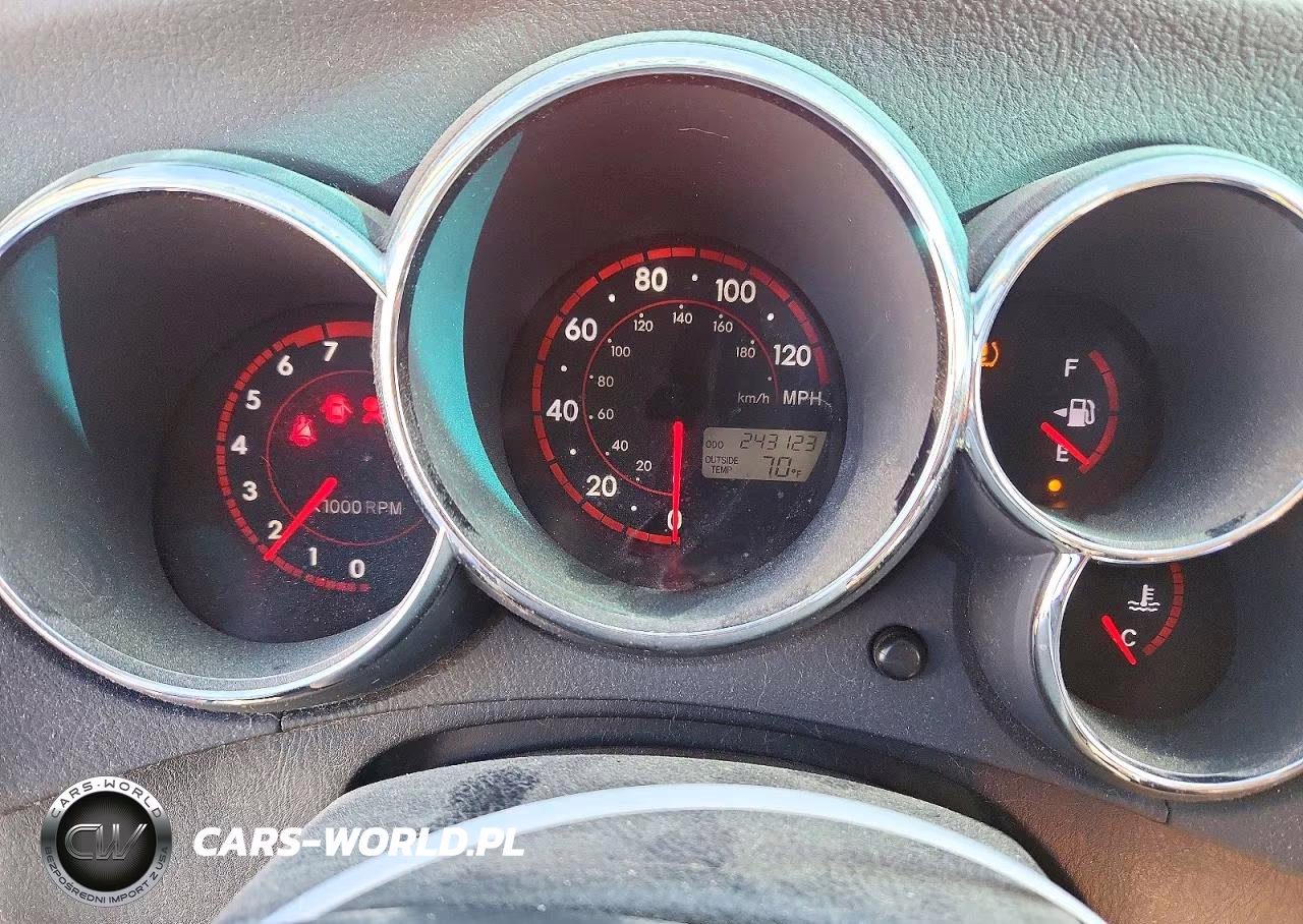 2005 Pontiac Vibe VIN:5Y2SM63875Z473866 - 9