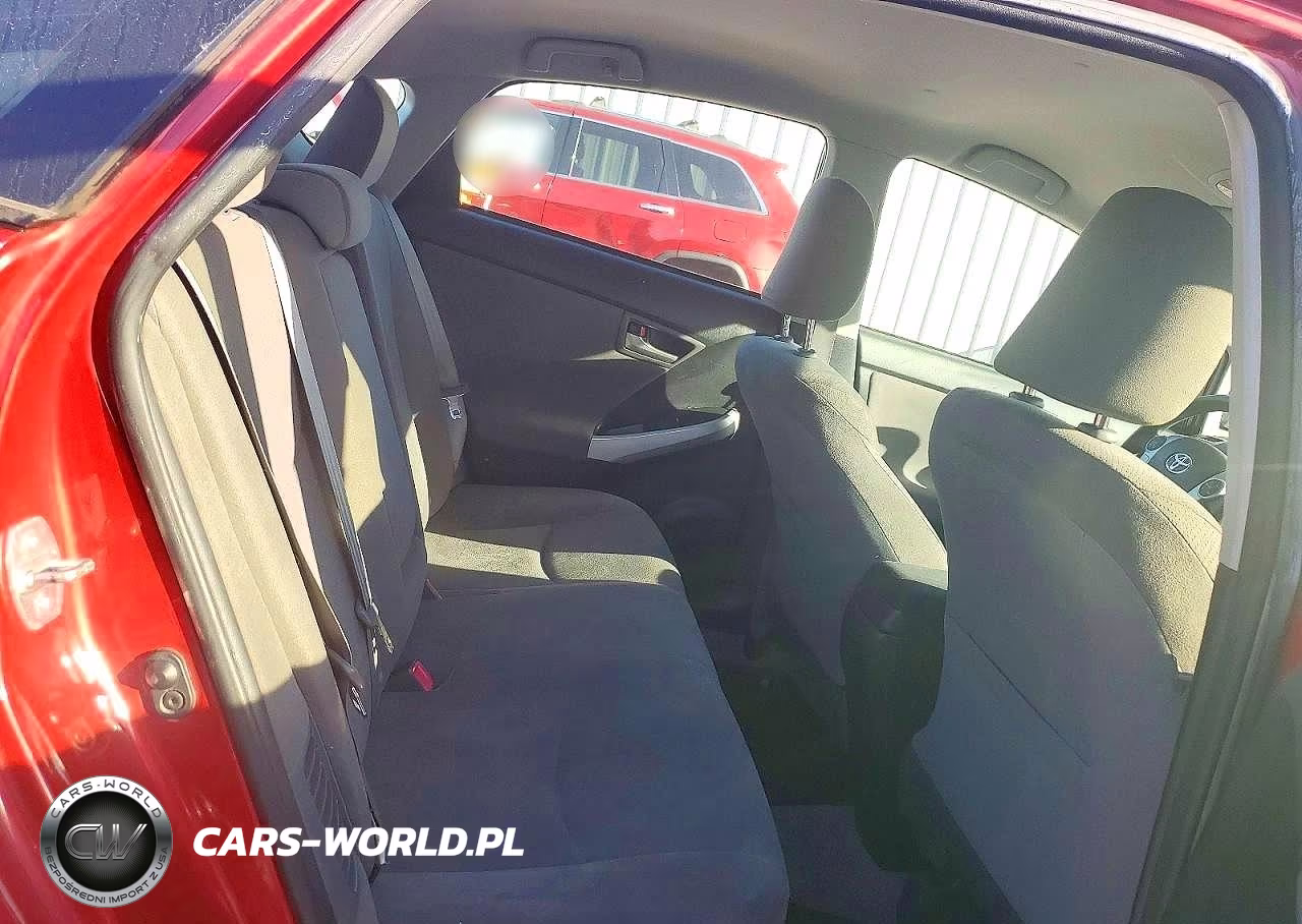 2014 Toyota Prius Three VIN:JTDKN3DU9E0385929 - 10