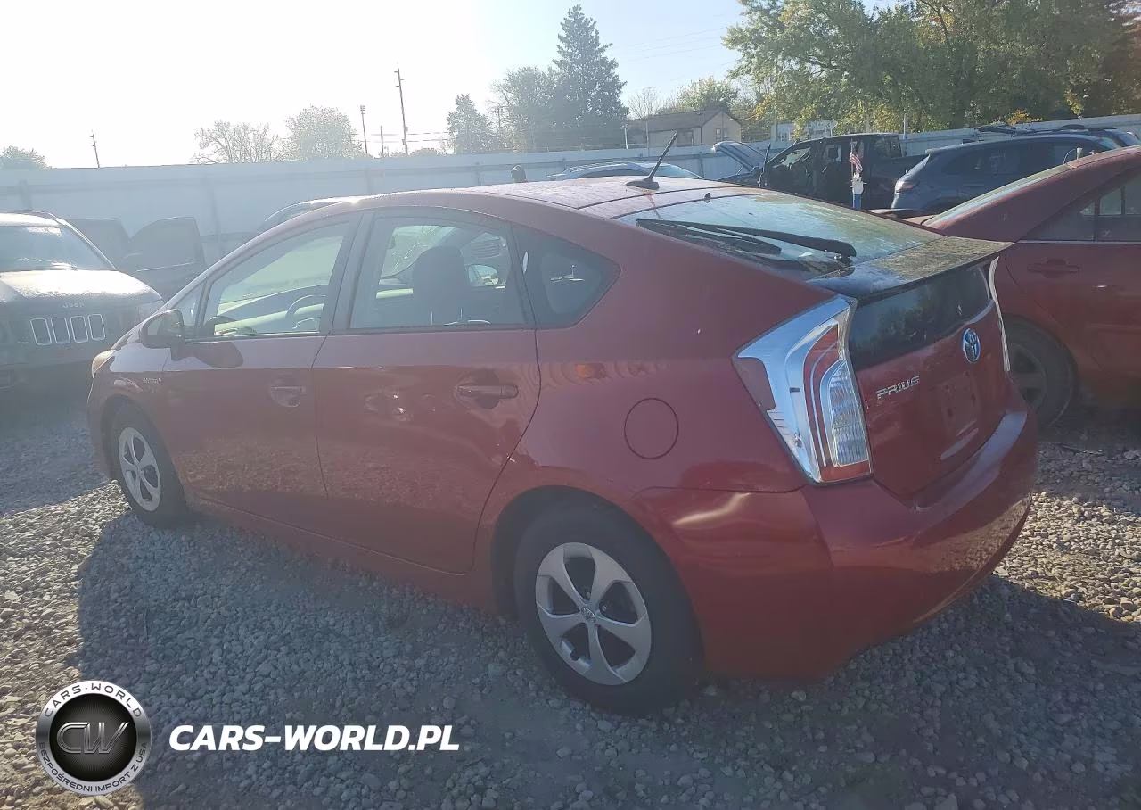 2014 Toyota Prius Three VIN:JTDKN3DU9E0385929 - 2