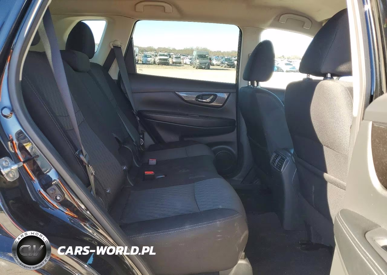 2019 Nissan Rogue S VIN:5N1AT2MV8KC713934 - 11