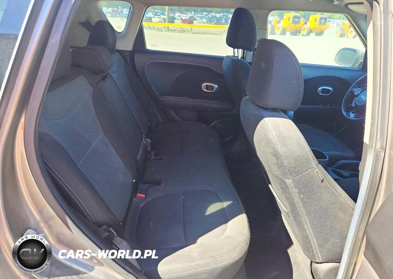 2018 Kia Soul + VIN:KNDJP3A52J7612253 - 10