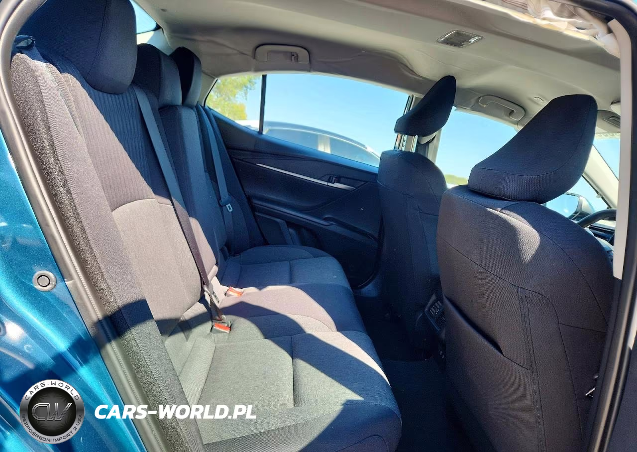 2025 Toyota Camry Le VIN:4T1DAACK3SU544341 - 10