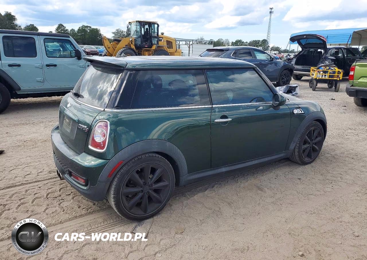2011 Mini Cooper S VIN:WMWSV3C53BTY15472 - 3