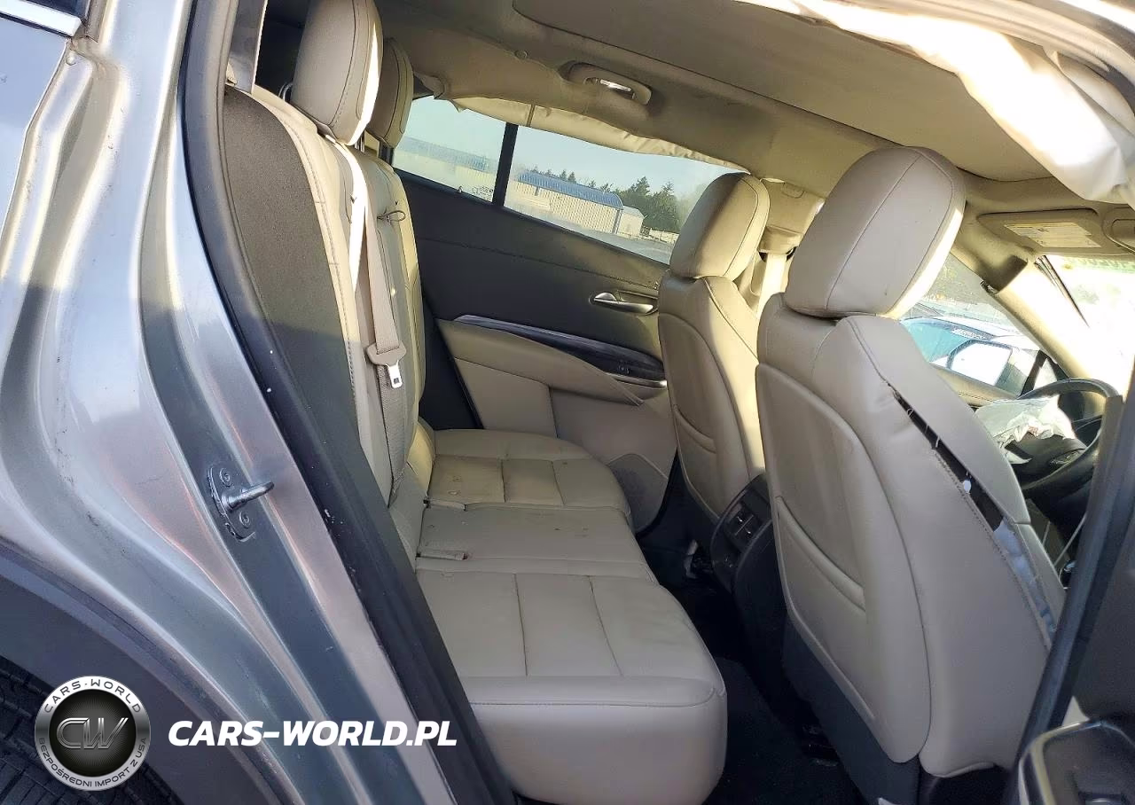 2023 Cadillac Xt4 Luxury VIN:1GYFZBR4XPF120536 - 11