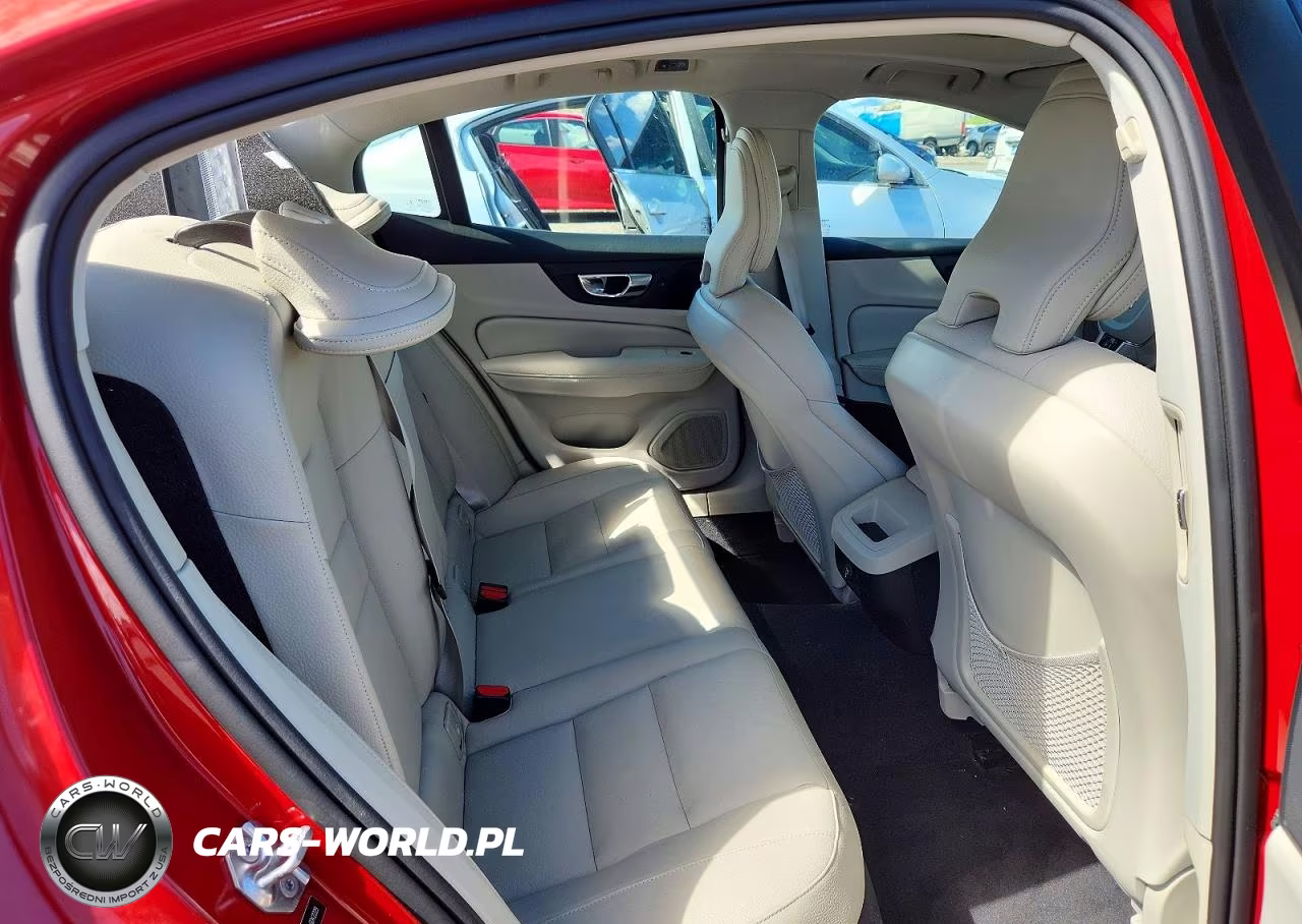 2020 Volvo S60 T5 Momentum VIN:7JR102FK1LG042229 - 10