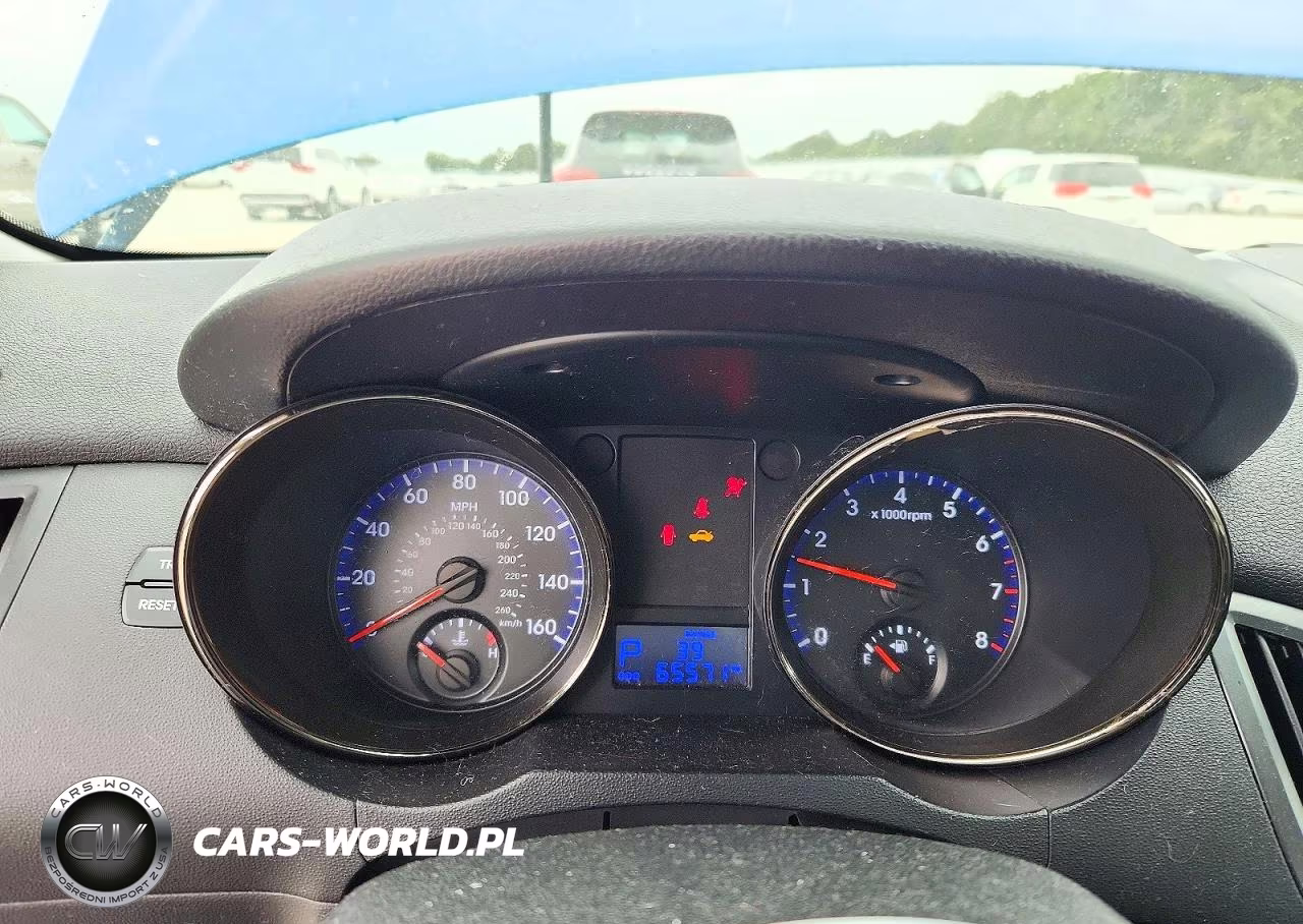 2011 Hyundai Genesis Coupe 2.0T VIN:KMHHT6KD9BU045376 - 9