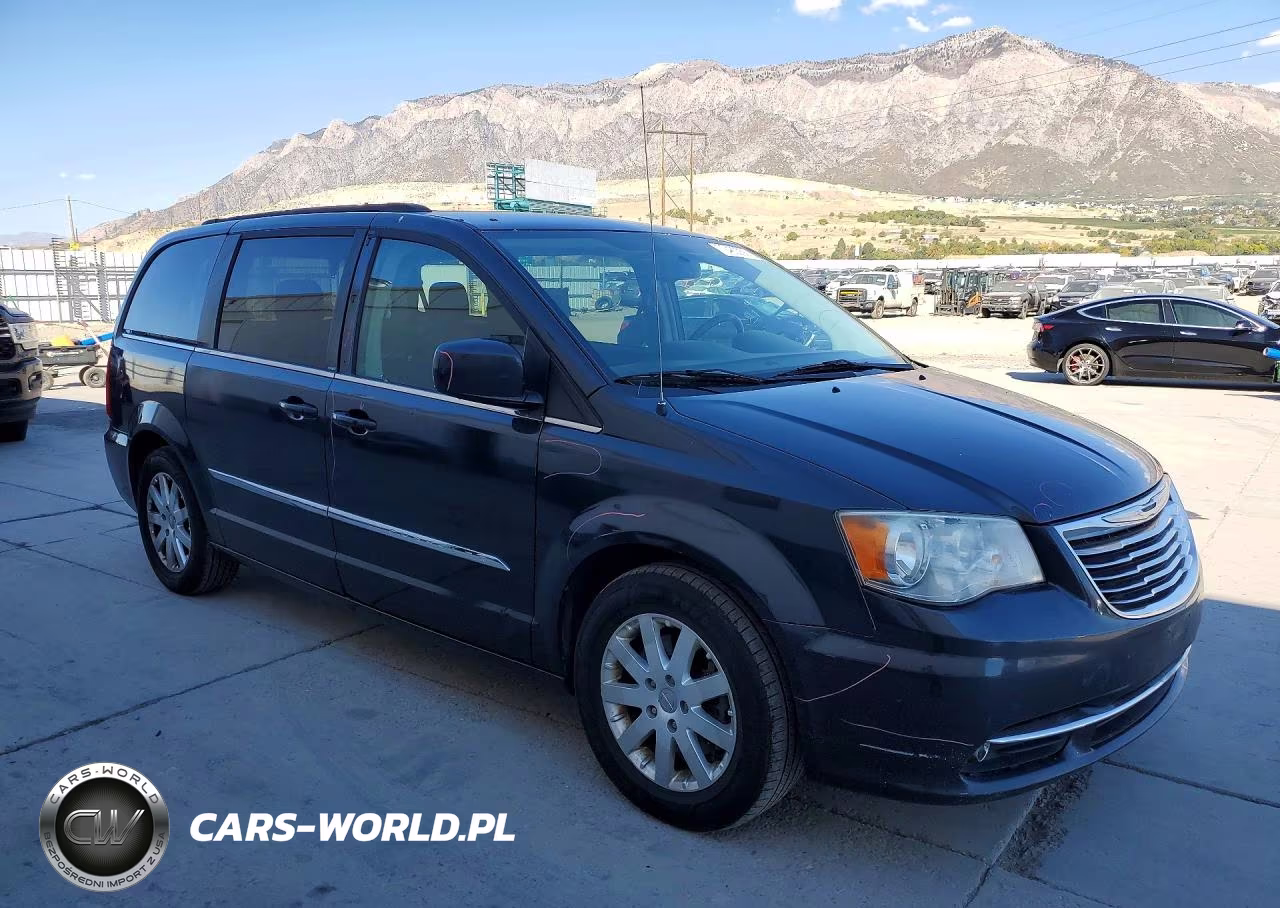 2014 Chrysler Town & Country Touring VIN:2C4RC1BG8ER203648 - 4